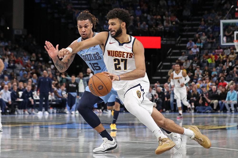 的桂冠则由 的桂冠则由